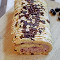 Magoberries-Rezept-Blaubeer-Biskuitrolle-1250x1250-1