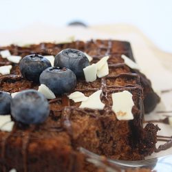 Magoberries-Rezept-Blaubeer-Schokokuchen-1250x1250-2